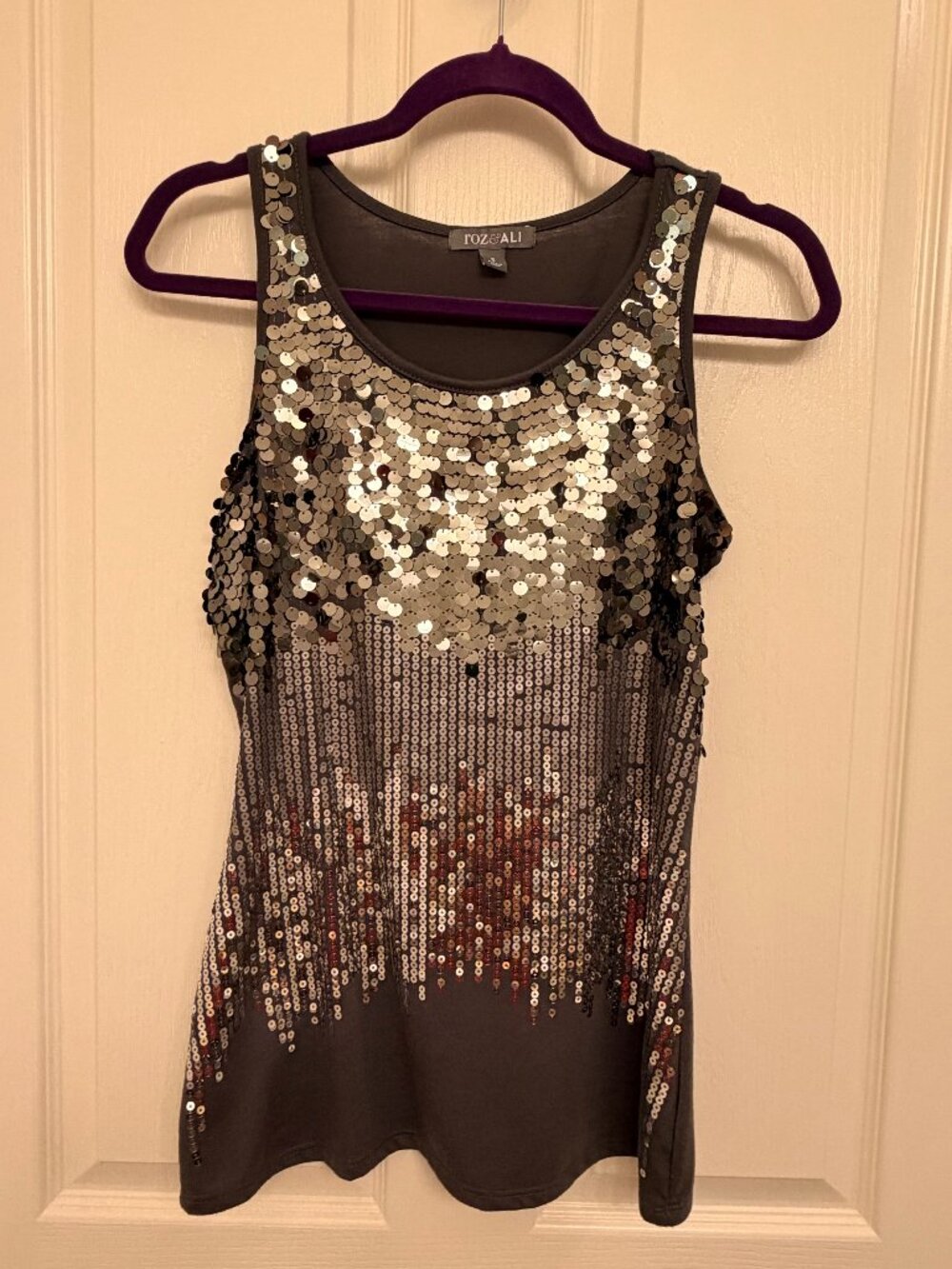 Roz & Ali Sequined Gray Tank Top | Size S | Sparkle